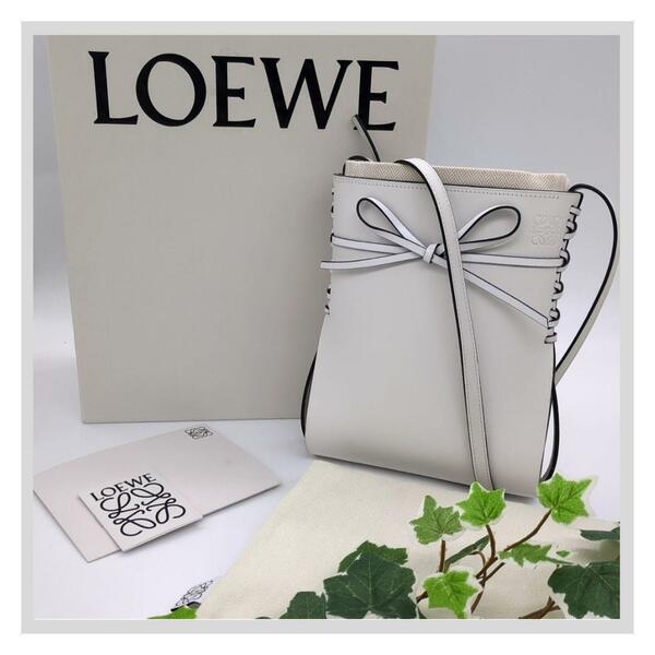 LOEWE ロエベ イケバナ ショルダーバッグ ホワイト レザー