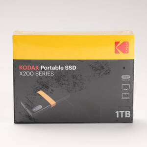 【新品未開封】KODAK X200 外付け ポータブルSSD X200、1TB EKSSD1TX200K