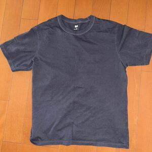 UNIQLOクルーネックTシャツ