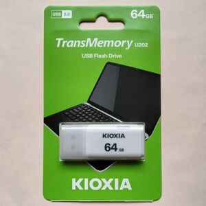 TransMemory U202 LU202W064GG4 （64GB ホワイト 海外パッケージ品）