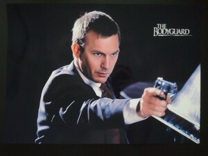 A4 額付き ポスター The Bodyguard ボディーガード Kevin Costner ケビンコスナー 映画 フォトフレーム 額装済み