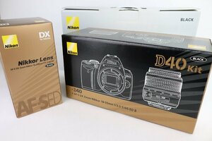 Nikon ニコン D40 デジタル一眼レフ w/ AF-S Nikkor 55-200mm F4-5.6G + 18-55mm F3.5-5.6G II ダブルズームレンズキット【難あり品】★F