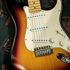 ♪Fender USA Highway One Stratocaster フェンダー ストラトキャスター エレキギター ☆D0312の画像1