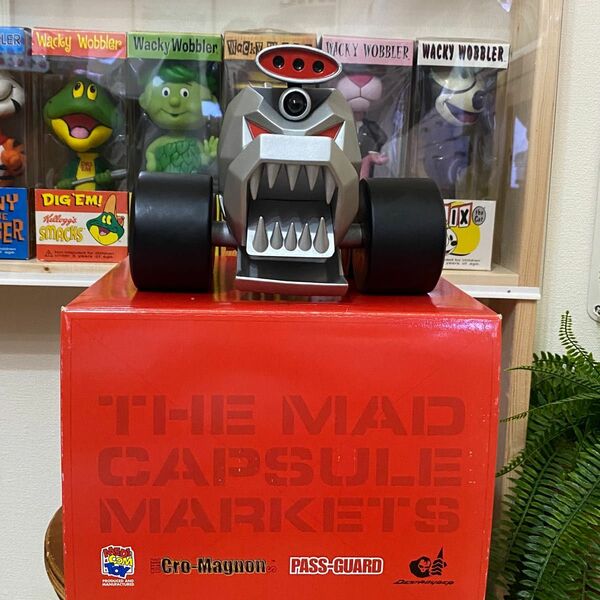 THE MAD CAPSULE MARKETS POCHI フィギュア メディコムトイ