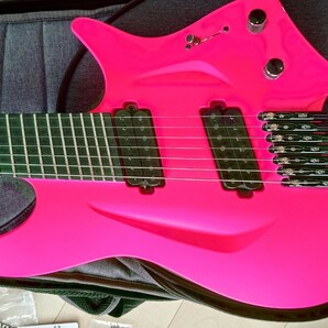 Aristides Instruments H/07 Neon Pink 7弦 ヘッドレスの画像3