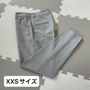 プラステ　テーパードパンツ　グレー　XXSサイズ