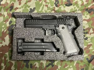 Army Armament Staccato-P 刻印入り 2011 ガスブローバック NOVA GEN2グリップカスタム グレー ハイキャパ GBB ガスガン 