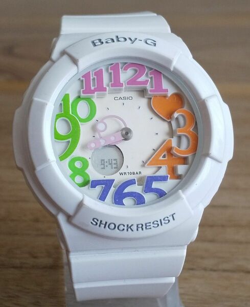 カシオ baby-G BGA-131 ネオンダイアル