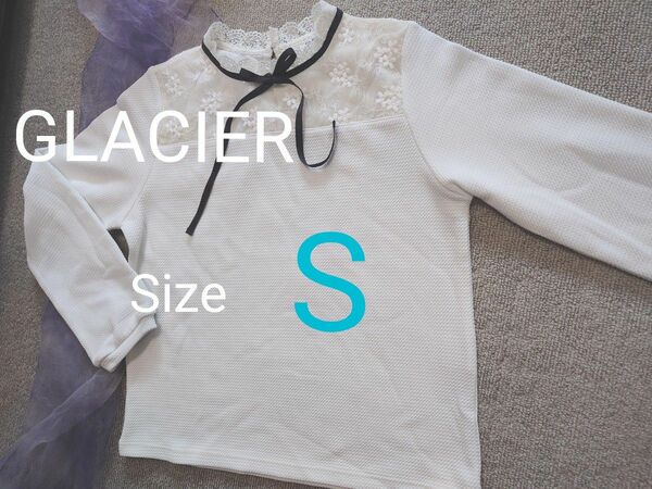 GLACIER レース、黒りぼん付き　Size　S