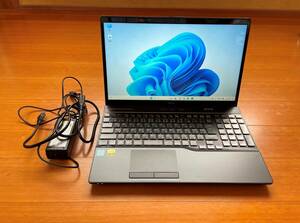 ● 富士通　LIFEBOOK　AH53/C2　第8世代 Core i7