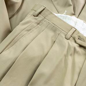 キートン ウール合物 スーツ サイズ52（ヨーロッパサイズ）ヨーロッパ・ビンテージ【f6】軽量 ベージュ   KITONの画像9