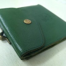 イルビゾンテ レザー 二つ折り財布 がま口ポケット グリーン イタリア製_画像6