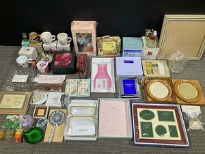 https://auc-pctr.c.yimg.jp/i/auctions.c.yimg.jp/images.auctions.yahoo.co.jp/image/dr000/auc0504/users/bfbcae2ce21661ecd43783d52fbbd0119a8980c6/i-img640x480-1714443193b0oiym318295.jpg?pri=l&w=300&h=300&up=0&nf_src=sy&nf_path=images/auc/pc/top/image/1.0.3/na_170x170.png&nf_st=200