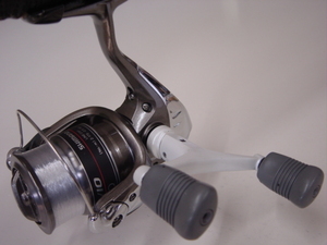 ■Shimano ALIVIO 2500（改■BIOMASTER用、白ダブルハンドル