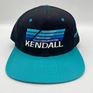 90s ~ ヴィンテージ　刺企業モノ　KENDALL　ケンドル　繍ワッペンロゴ　2トーンカラーキャップ　スナップバック　6パネル