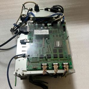 YASKAWA 安川電機 ロボットコントロール JZRCR-YSV03-11 SRDA-C0A12A01A-Eの画像2
