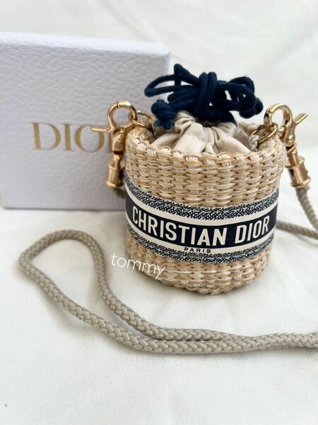 新品 DIOR ディオール 巾着 ノベルティ ストローポーチ ロゴ 送料無料 ポーチ ミニショルダー 箱付き