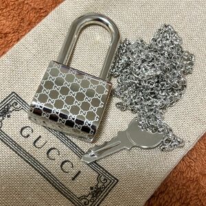 GUCCI 南京錠 パドロック カデナ 鍵 非売品 超レア ネックレス GG 箱 保存袋付き