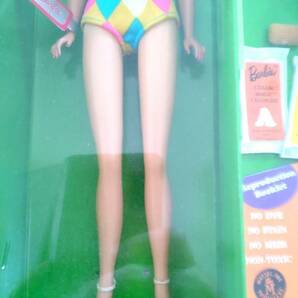 【新品同様美品・復刻版】バービー カラーマジック 人形 2004年 ヴィンテージバービー マテル社【COLOR MAGIC BARBIE】 の画像3