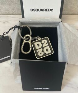 未使用　DSQUARED2 ディースクエアード キーホルダー　チャーム　