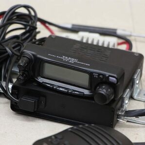 YAESU FT-90 ヤエス 144/430MHz帯FMモービル機の画像2