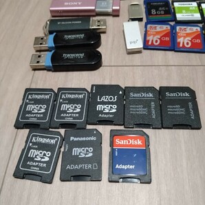 SDカード MicroSDカード USBメモリー SONY SanDisk メモリースティック アダプターなど いろいろまとめ 中古の画像6