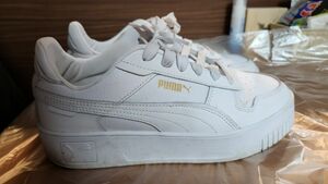 値下げ！PUMA　厚底スニーカー　25.5㎝