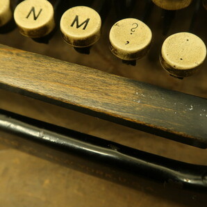 アンティーク タイプライター Densmore Typewriter No.5 デンスモア New York USA アメリカ製 ヴィンテージ ジャンク扱いの画像7