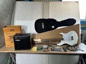 119 F【中古】YAMAHA エレクトリックギター　ギターアンプ　ソフトケース3点セット PAC012 GA15Ⅱ YEG―305