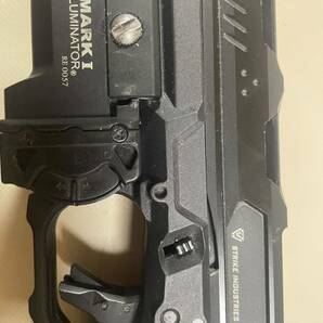 EMG STRIKE INDUSTRIES ARK17 Glock17 ガスブローバック ライト付の画像9