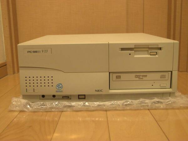 ■メンテナンス済■PC-9821 V13 + RAM 47MB + CF(2GB) + DVD/CD + LAN + 電池新品交換