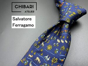 【新古品】Salvatore Feragamo　フェラガモ　動物柄　ネクタイ　3本以上送料無料　ネイビー　0403182