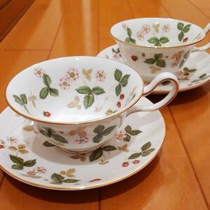 美品　 WEDGWOOD ウェッジウッド カップ ソーサー ティーカップ　2脚セット