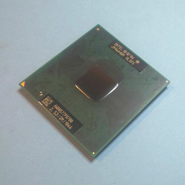 Intel Core2 Duo P8700 SLGFE 動作品