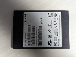 SanDisk SSD 256GB　【動作確認済み】0321