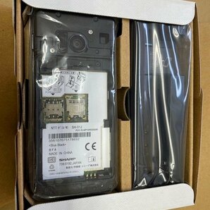 SZK434338相 ★未使用★ docomo AQUOSケータイ 8GB SH-01J 直接お渡し歓迎の画像3