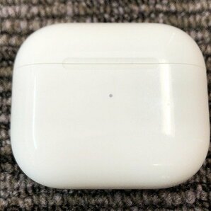 TAG14479相 Apple AirPods A2566 ジャンク品 直接お渡し歓迎の画像5