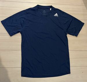 アディダス adidas エアロレディ　FREELIFT 半袖Tシャツ 半袖 Tシャツ Mサイズ 海外仕様　スリーストライプ