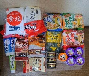  food general merchandise 12kg 6000 jpy corresponding assortment . can . can ramen curry .. pre-packaged rice salt .... salt tooth ... flour [ Osaka pick up . privilege ]