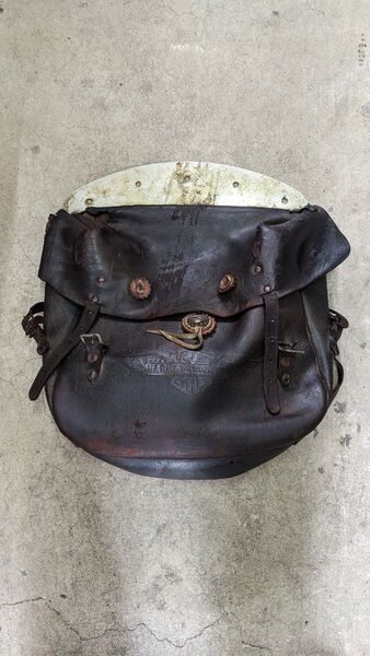 純正1945-46 Harley Leather Saddlebag Knucklehead EL FL wl Original