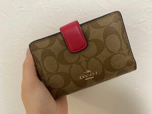 COACH 財布