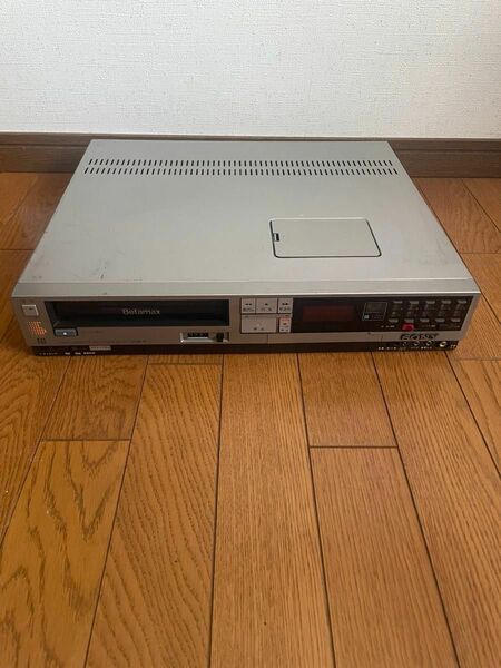 SONY ベータマックス　ビデオカセットレコーダー　Betamax SL-F3 取説付き