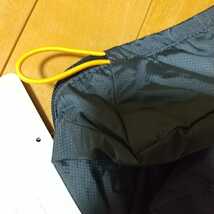 THE NORTH FACE ザ ノースフェイス FLYWEIGHT CUBE Small フライウェイト キューブ トラベルバッグ asphalt Grey tnf black_画像4