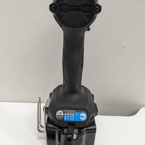 【RG-1471】【1円～】makita TD173D 充電式インパクトドライバ 本体 バッテリー セット ブラック ほぼ未使用 工具 マキタ 保管品 現状品の画像3