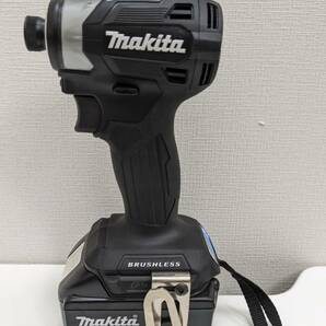 【RG-1471】【1円～】makita TD173D 充電式インパクトドライバ 本体 バッテリー セット ブラック ほぼ未使用 工具 マキタ 保管品 現状品の画像1