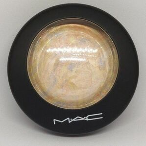 MAC ミネラライズ スキンフィニッシュ 10g（ライトスカペード）