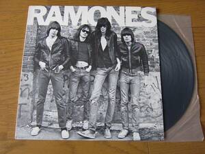 □ RAMONES ファースト アメリカ盤 ほぼ美盤！ バーコードあり