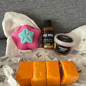 LUSH ラッシュ　7個セット　新品未使用　【数量限定　販売終了品】売れなければ処分