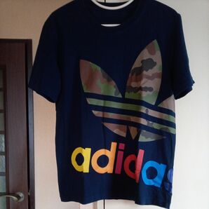 adidas ビッグロゴ半袖Tシャツ M 紺色 中古 