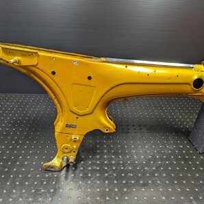 ■ホンダ ダックス70 純正 フレーム 書類付き 初期型 ベロ付き 6ケタ 兜フェンダー ST70 オリペン 検索 カブト DAX ダックス50 [R060412]の画像1